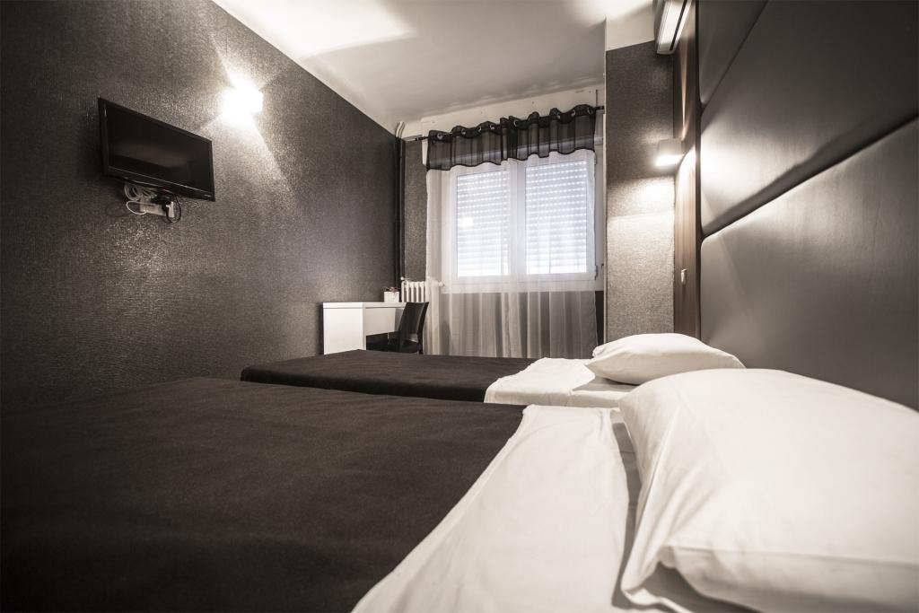 Hotel Schtak Cannes Exteriör bild